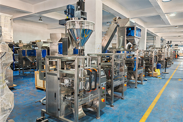 全自動蛋白粉包裝機適用于流動性較好的粉狀產品