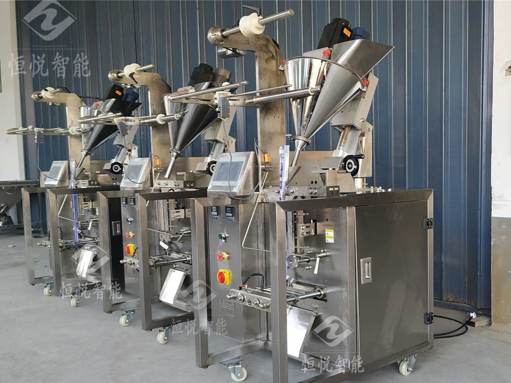 粉劑定量包裝機發貨現場