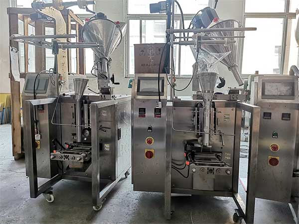 四邊封包裝機與三邊封包裝機的區別