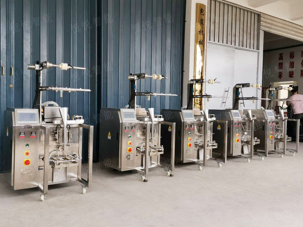 我司是全自動液體包裝機生產廠家